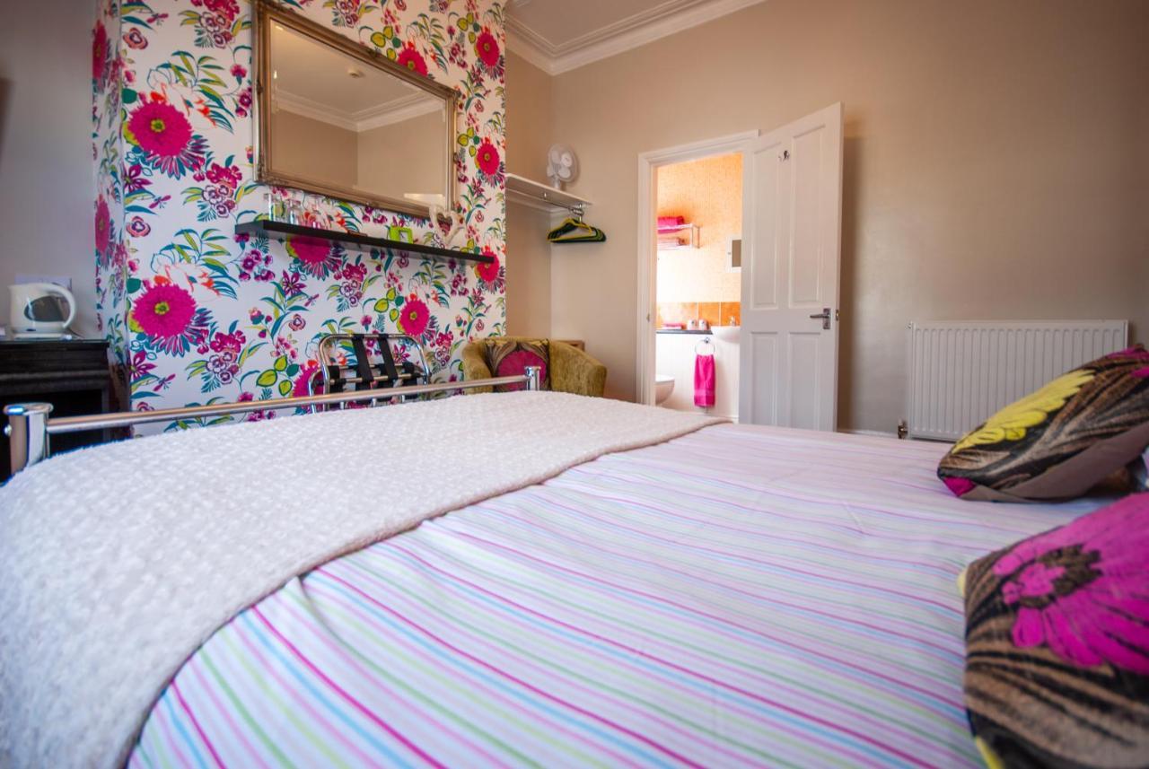 Hotel The Ryedale Shanklin Esterno foto