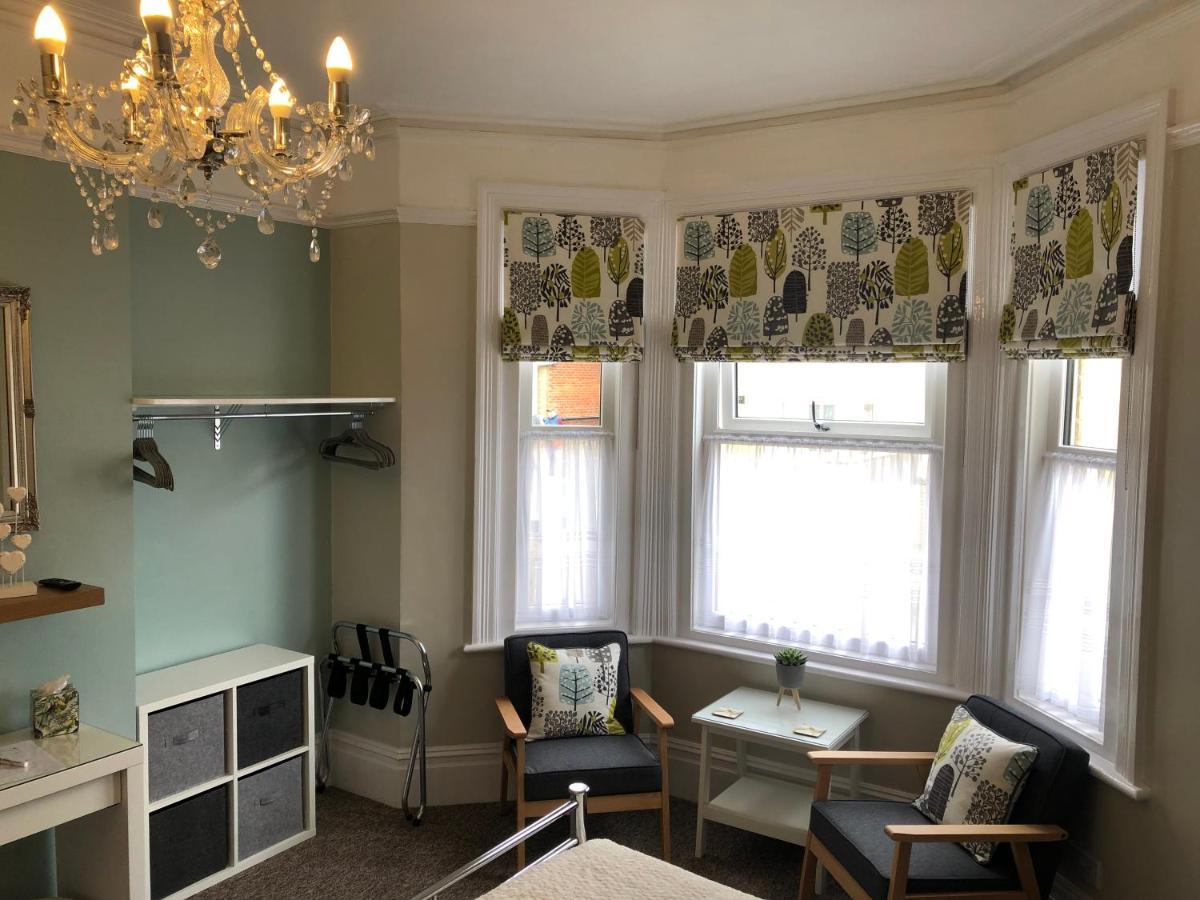 Hotel The Ryedale Shanklin Esterno foto