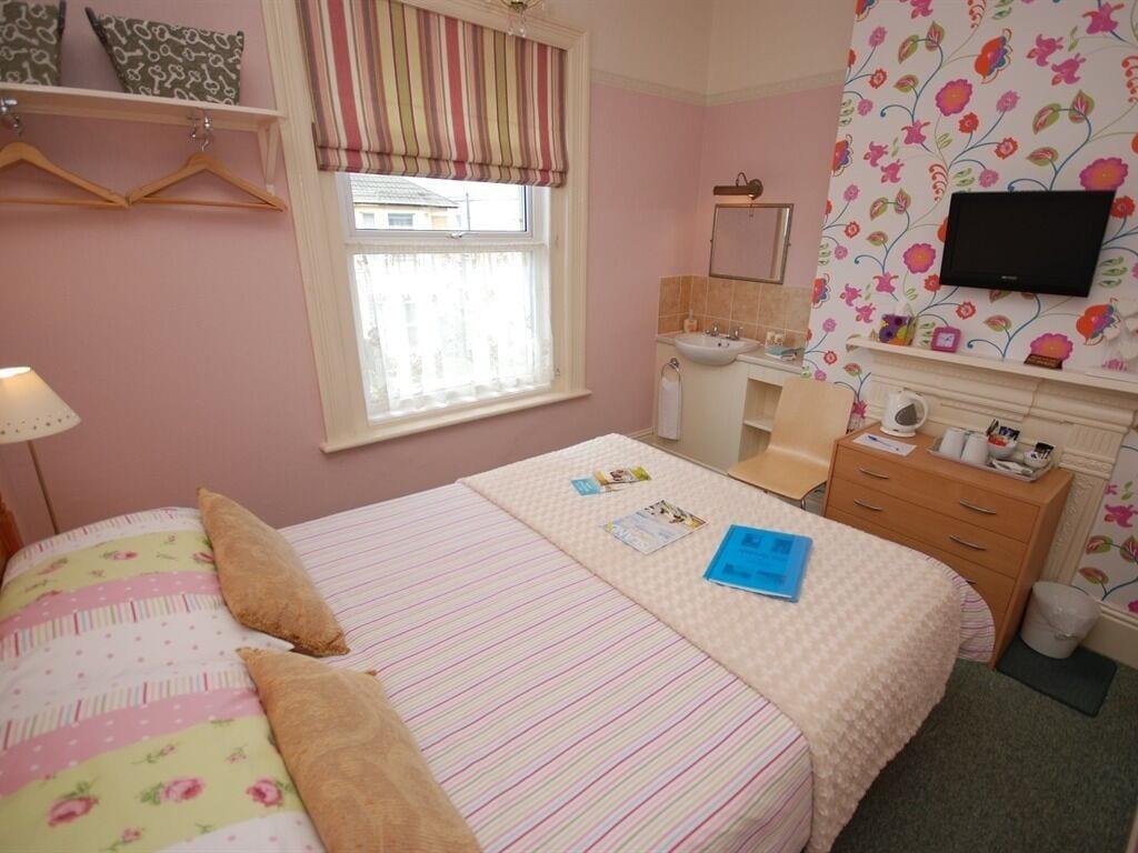 Hotel The Ryedale Shanklin Esterno foto