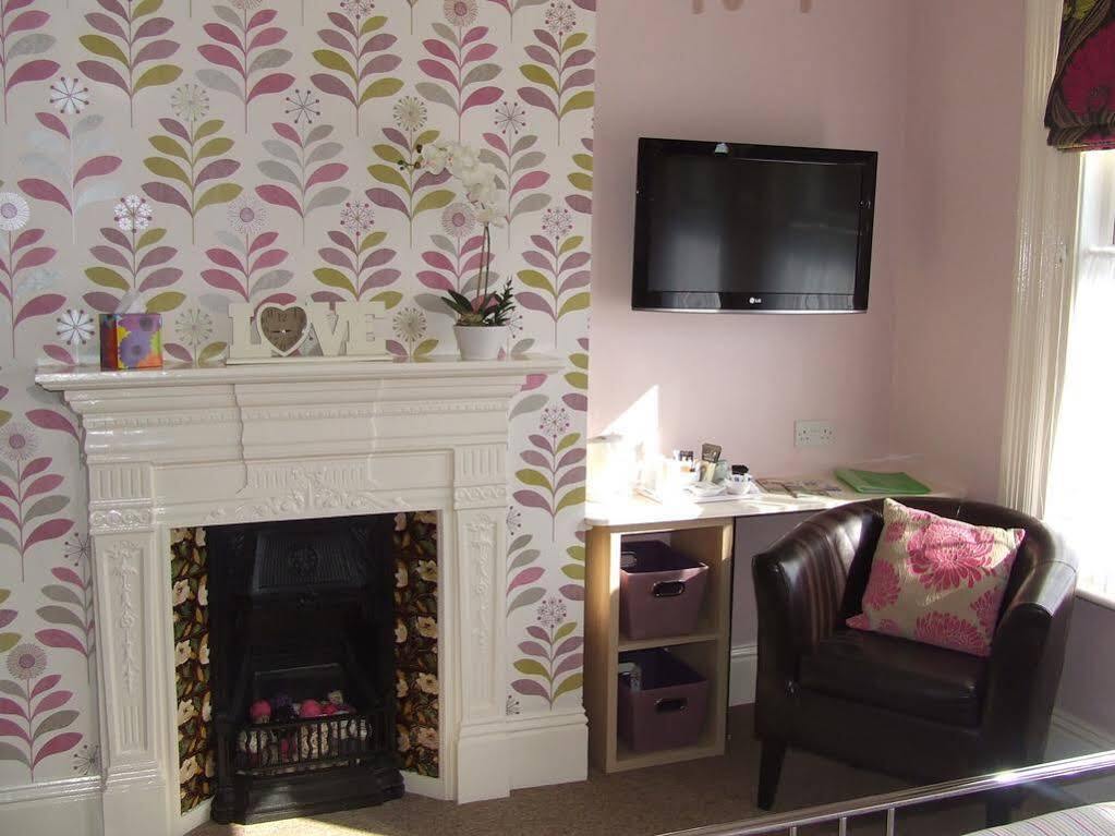 Hotel The Ryedale Shanklin Esterno foto